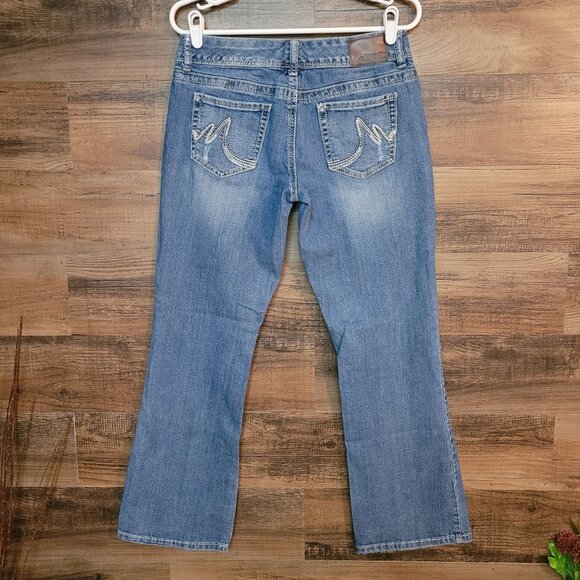 Maurices Jeans Womens 8 S Bootcut Low Rise Medium Light Wash Stretch - Picture 2 of 10
